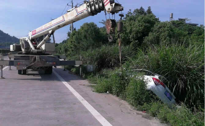 温岭重载吊车救援 温岭重载吊车救援